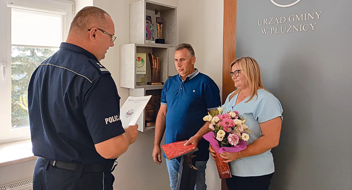 Stowarzyszenia i organizacje, Nagrodzili bohaterów - zdjęcie, fotografia