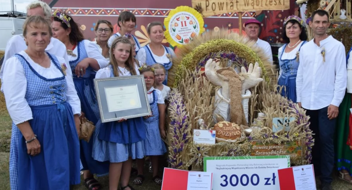 Wydarzenia lokalne, Sukces dożynkach wojewódzkich - zdjęcie, fotografia