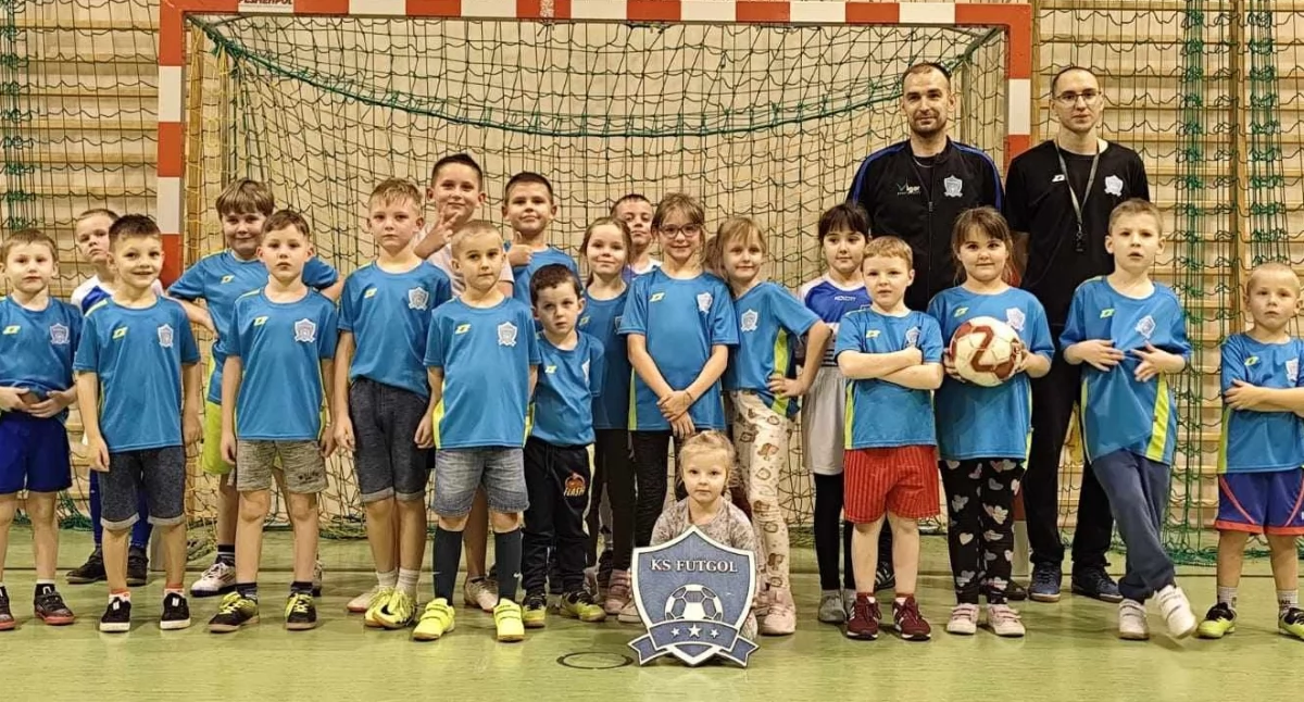 Piłka nożna, Mają Zielony Certyfikat - zdjęcie, fotografia