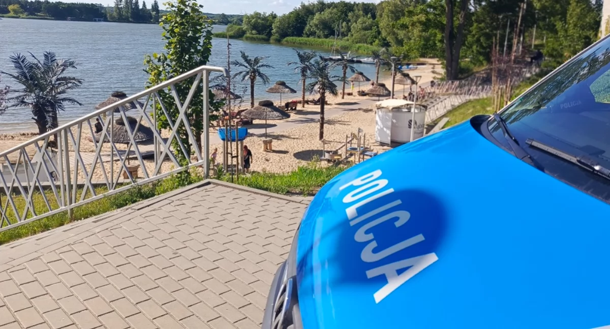 Komunikaty i profilaktyka, Pilnują bezpieczeństwa wodą - zdjęcie, fotografia