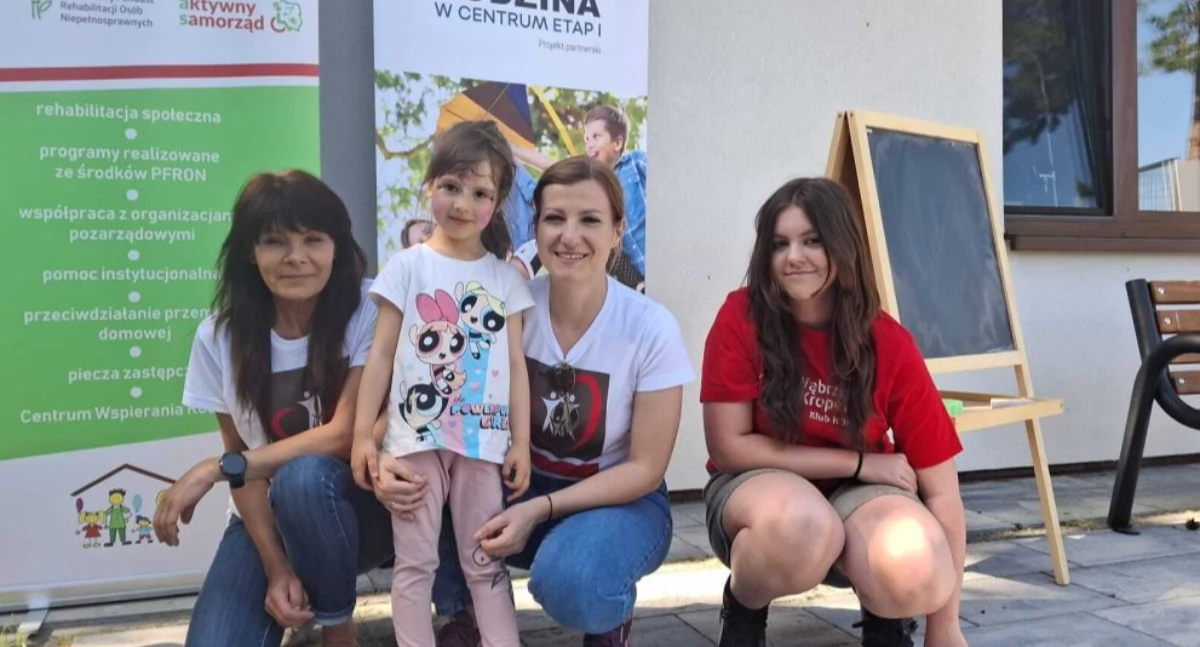 Wydarzenia lokalne, Podziękowali bezcenny - zdjęcie, fotografia