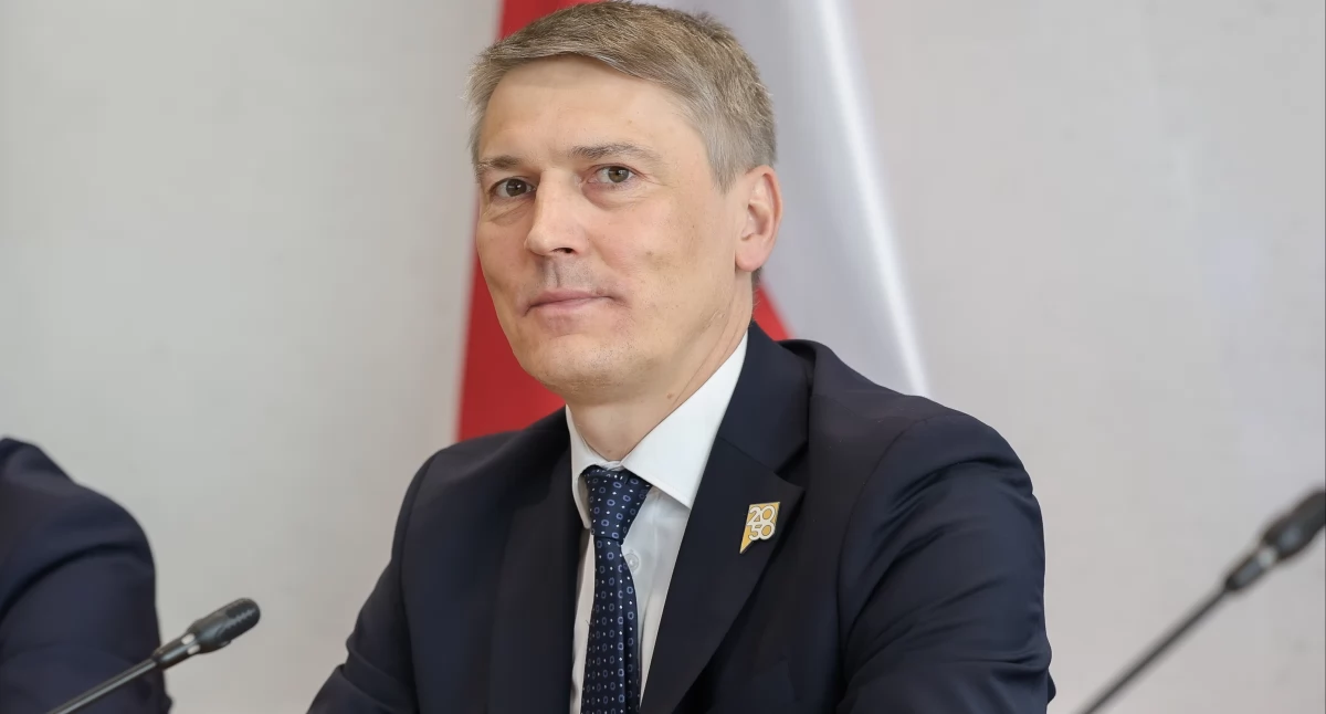 Polityka, Ustawa sołectw finiszu - zdjęcie, fotografia