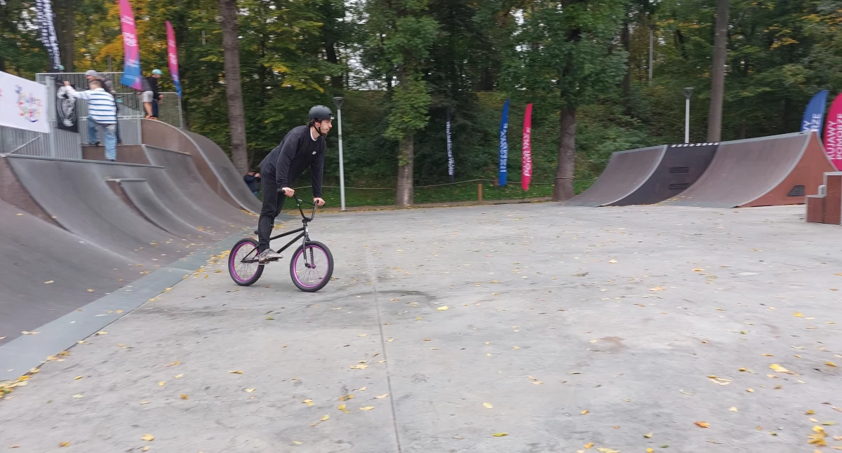 Wydarzenia lokalne, Wierzą sport swoje możliwości - zdjęcie, fotografia