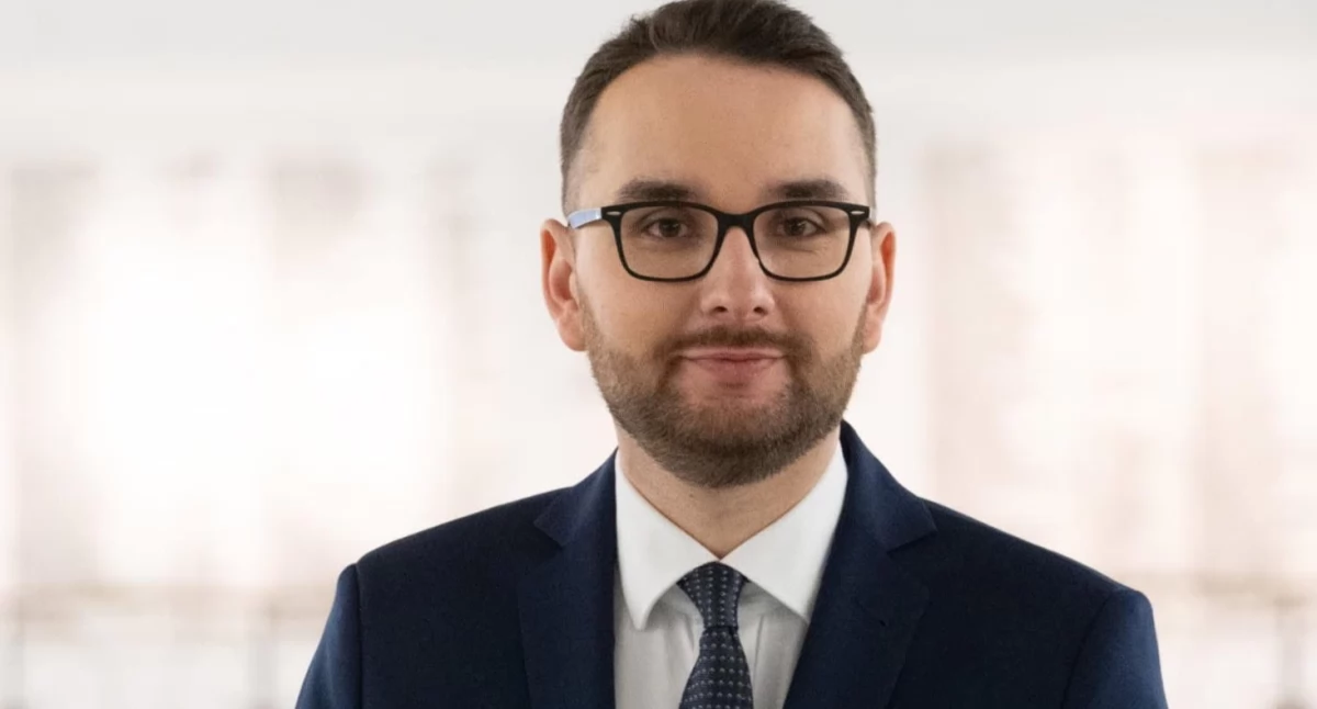 Interwencje, peronami dworcu - zdjęcie, fotografia