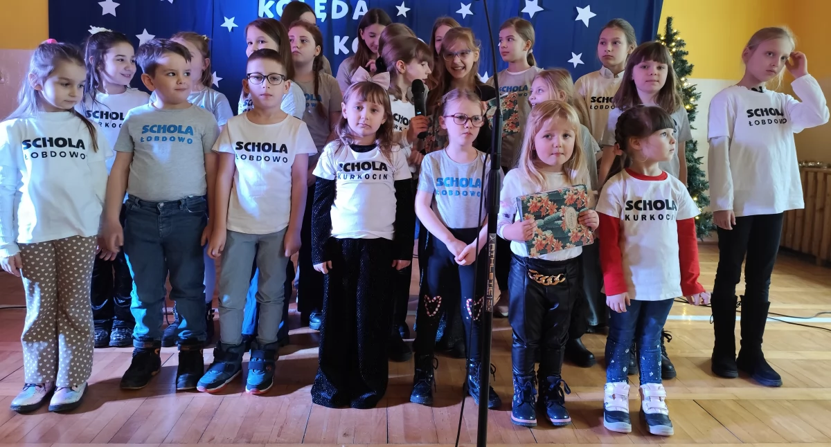 Wydarzenia lokalne, Muzyczne serca Łobdowie - zdjęcie, fotografia