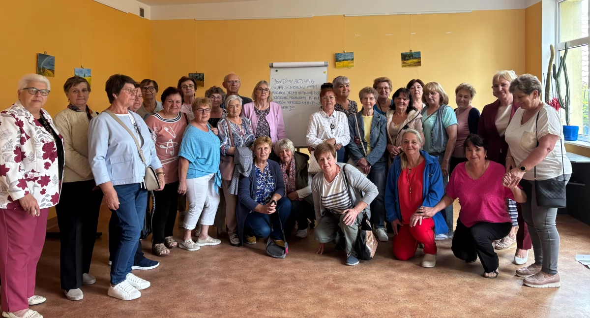 Stowarzyszenia i organizacje, Społeczna Seniora działa - zdjęcie, fotografia