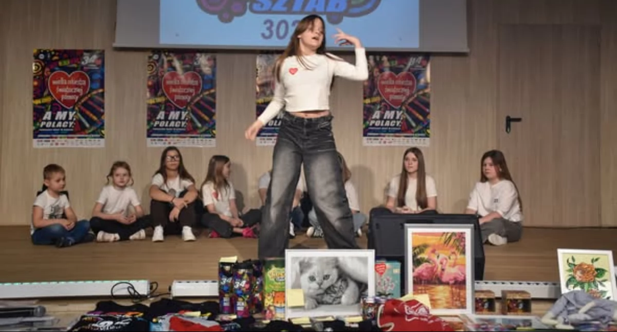 Domy kultury, Przyczynili dzieła Owsiaka - zdjęcie, fotografia