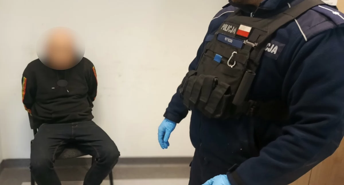 Kronika kryminalna, Dopiero kierował siedzi - zdjęcie, fotografia