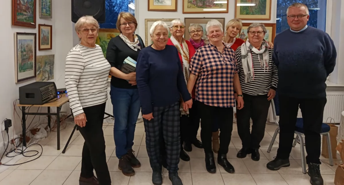 Wydarzenia lokalne, Michałem Rogozińskim Galerii Dębami - zdjęcie, fotografia