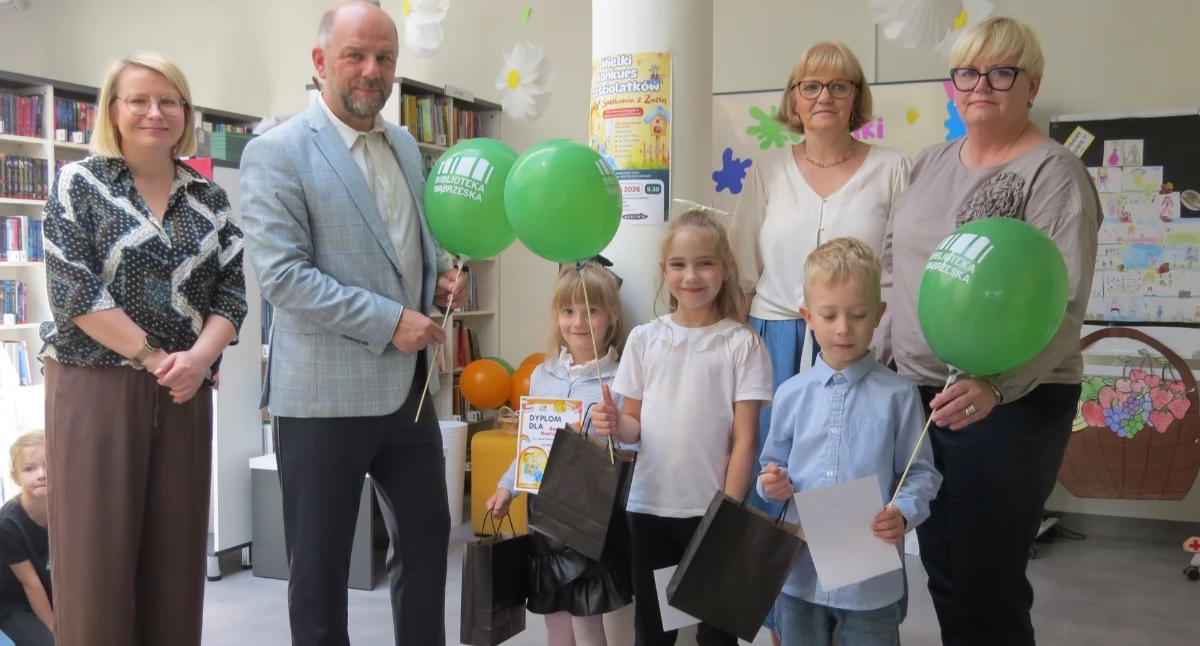 Biblioteki, Śmiech emocje wstążka Wielki Konkurs Sześciolatków - zdjęcie, fotografia