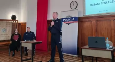 O zagrożeniach z jazdy hulajnogą elektryczną