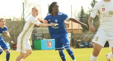 Unia poległa w Dobrzyniu nad Wisłą. Wąbrzeźno piąte w IV lidze [zdjęcia]