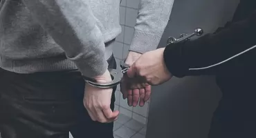 Okradł byłego szefa i jego sąsiada