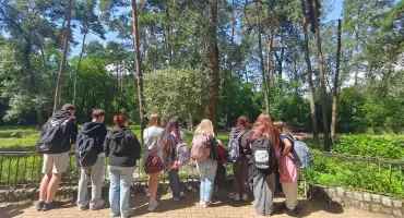 Młodzież na wyjeździe integracyjnym